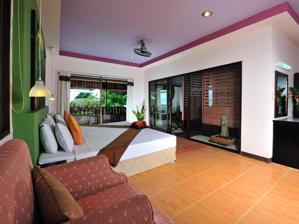 Koh Ngai Cliff Beach Resort Ruang foto