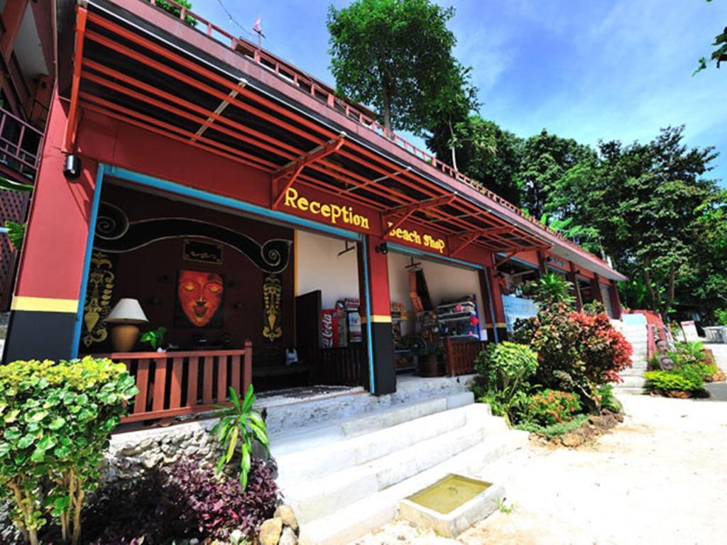 Koh Ngai Cliff Beach Resort Bagian luar foto